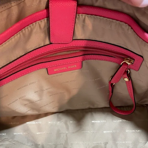 Michael Kors Pink Tote Bag - Picture 7 of 8